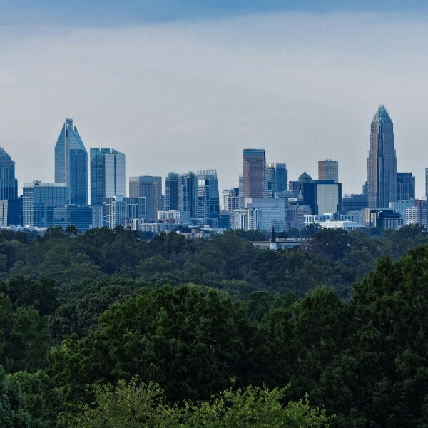 Charlotte Neighborhood Guide: How to Choose the Right Area for Your Lifestyle